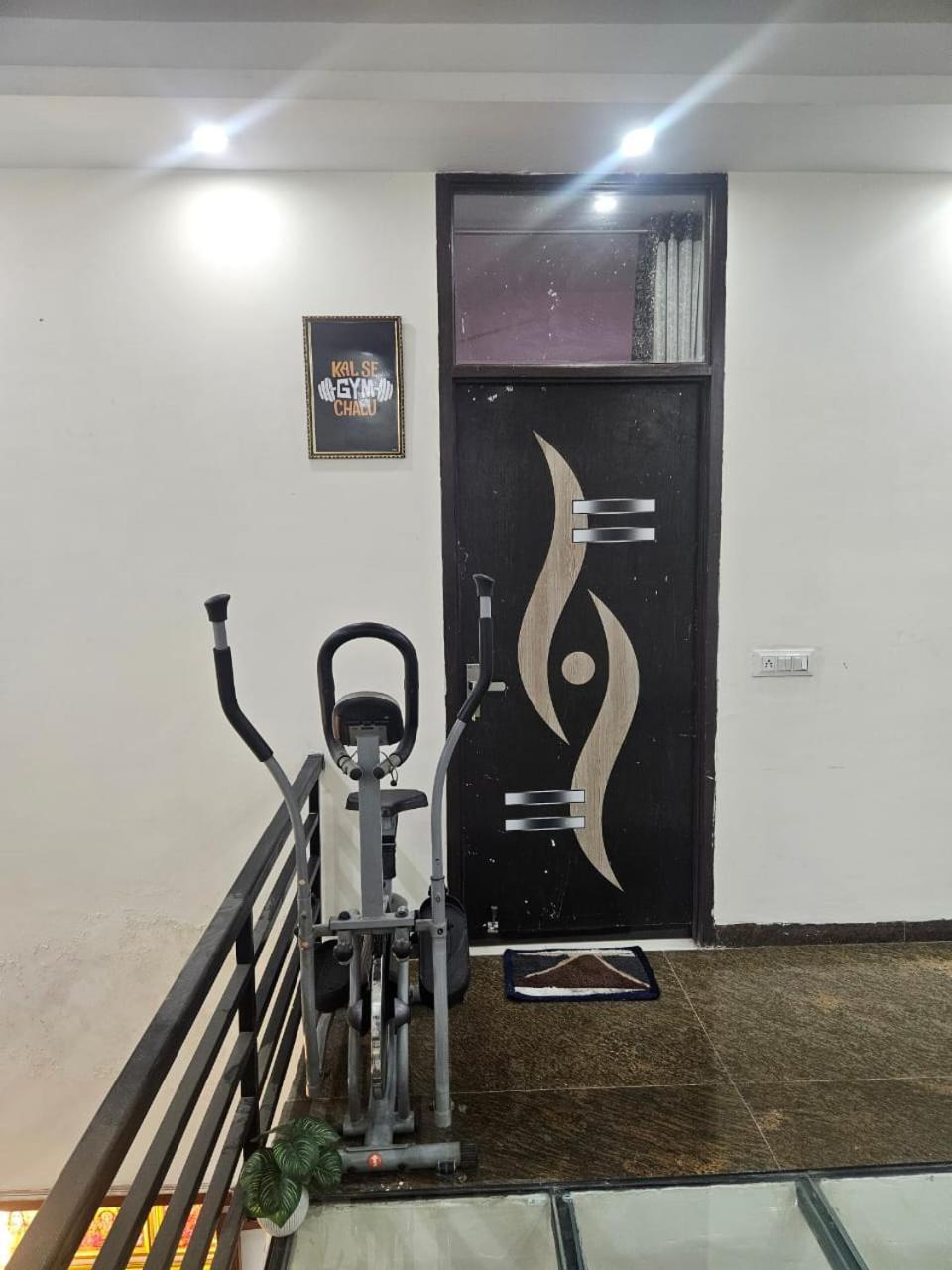 Ashirwaad 249 Bed & Breakfast Greater Noida Exterior photo